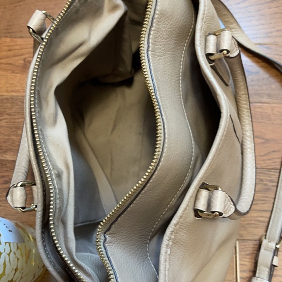 Coach purse - Picture 4 of 6